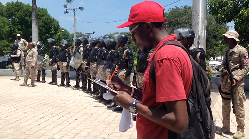 Read more about the article FOR IMMEDIATE RELEASE: Haitian Legal Organization & NLG Debut Country’s First Legal Observers at May Day Protests